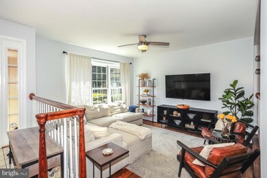 10820 Brewer House Rd, Rockville, MD 20852 - photo 5