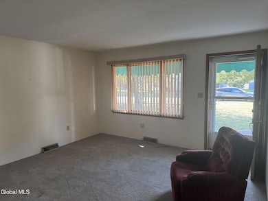 264 Rotterdam St, Schenectady, NY 12306 - photo 3