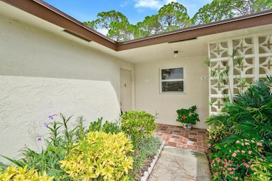 13960 Nesting Way unit 30, Delray Beach, FL 33484 - photo 3