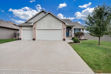 706 S Horseshoe Bend St, Maize, KS 67101 - photo 3