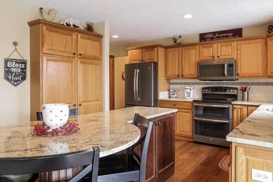 140 Pearson Ct, Lowell, MI 49331 - photo 4