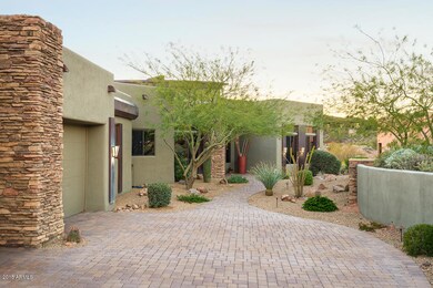 002_Front Yard