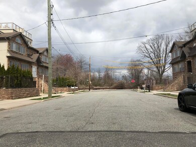 0 Grimsby St, Staten Island, NY 10305 - photo 2