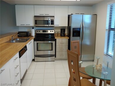 829 SW 47th Terrace unit 105, Cape Coral, FL 33914 - photo 5