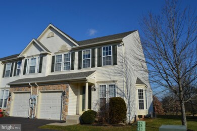 2661 Crabapple Cir, Perkasie, PA 18944 - photo 5