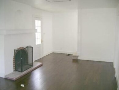 922 Regent St, Niles, MI 49120 - photo 4