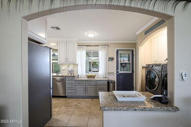 13816 N Silverbell Dr, Sun City, AZ 85351 - photo 6