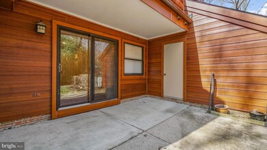 7531 Weather Worn Way unit B, Columbia, MD 21046 - photo 2