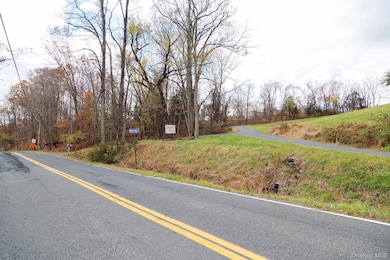 5 and 7 Riverhill Ct, Esopus, NY 12429 - photo 2