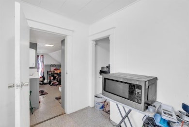 1103 White St, Port Huron, MI 48060 - photo 4