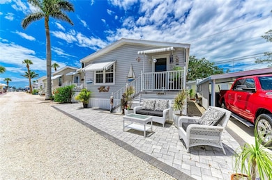 12507 Cortez Rd W unit 35, Cortez, FL 34215 - photo 3