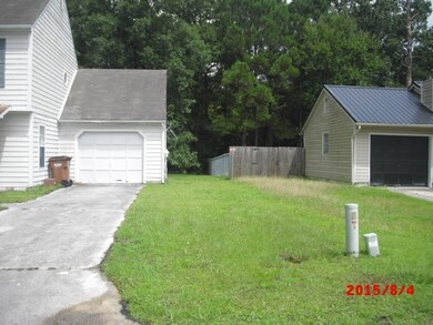 602 Regalwood Dr, Jacksonville, NC 28546 - photo 2