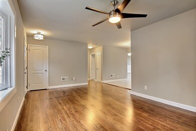 8724 Carolina Ave, Highland, IN 46322 - photo 4