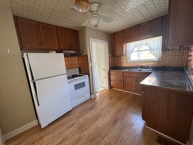 1118 S Euclid Ave, Princeton, IL 61356 - photo 4