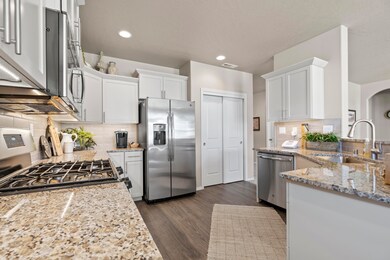 Hudson - Kitchen