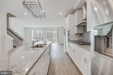 11093 McLeans Barn Terrace, Bull Run, VA 20109 - photo 4