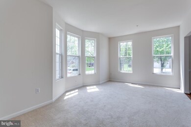 10306 Foxlake Dr, Bowie, MD 20721 - photo 6