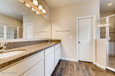 Cottonwood B-small-008-7-Master Bathroom
