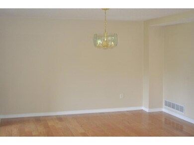 200 Winding Pond Rd unit 200, Londonderry, NH 03053 - photo 7