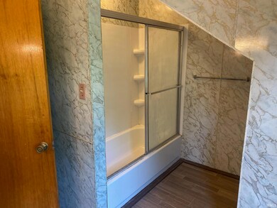 315 Jefferson St, Edwardsport, IN 47528 - photo 7