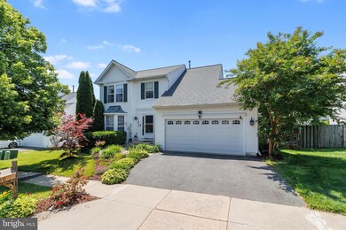 11610 Scarlet Leaf Cir, Germantown, MD 20876 - photo 2