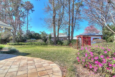 732 Montego Rd E, Jacksonville, FL 32216 - photo 4