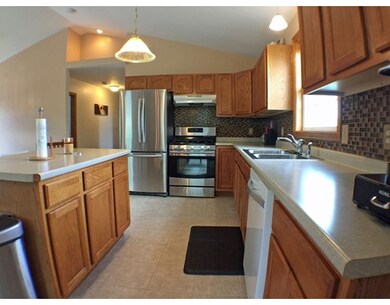 804 Laurel St, Fall River, MA 02721 - photo 4