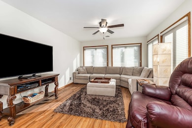 2930 Kane #2 St, Dubuque, IA 52001 - photo 2