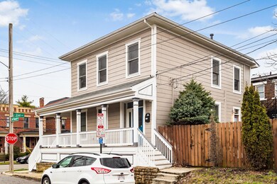 T 1001 Pleasant Ave00003