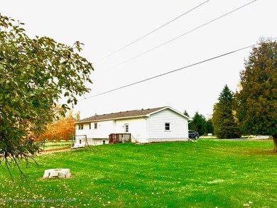 6View of home from corn field
