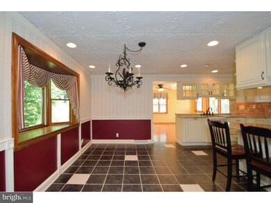 292 Holstein Rd, Gulph Mills, PA 19428 - photo 5