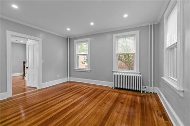 31 Bliss Rd, Newport, RI 02840 - photo 7