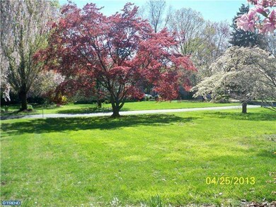 11 Whitpain Dr, Ambler, PA 19002 - photo 2