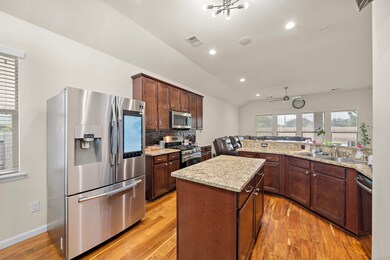 27503 Briscoe Park Ct, Fulshear, TX 77441 - photo 5