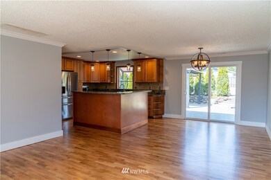 407 216th St SW, Bothell, WA 98021 - photo 3