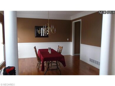 Lovely dining room with ample room for entertainin