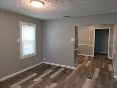 8711 Ronnie St, Fort Worth, TX 76108 - photo 3