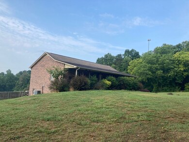 2255 Kidwell Ridge Rd, Morristown, TN 37814 - photo 2