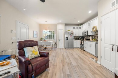 2950 Kiowa Blvd N unit F102, Lake Havasu City, AZ 86404 - photo 5