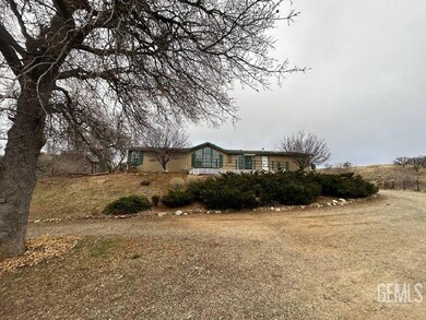 18651 Mountain Climber Way, Tehachapi, CA 93561 - photo 5