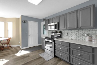 23-web-or-mls-25595-shoemaker-rd