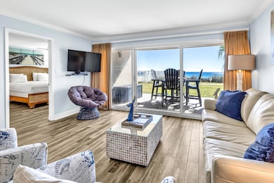 Beach House 102C WEB Size-4