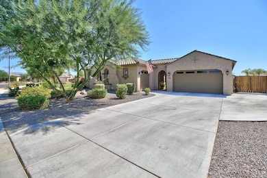 10957 E Reuben Cir, Mesa, AZ 85212 - photo 2