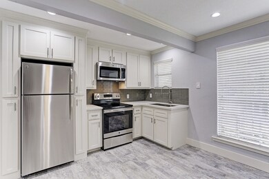 2023 Huldy St unit 12, Houston, TX 77019 - photo 5