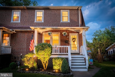 819 Forrest St, Lansdale, PA 19446 - photo 2