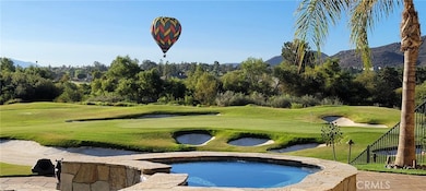 37146 Formby Ct, Murrieta, CA 92562 - photo 5