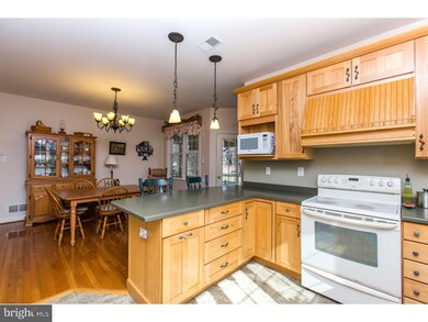 1001 Shavertown Rd, Garnet Valley, PA 19060 - photo 7