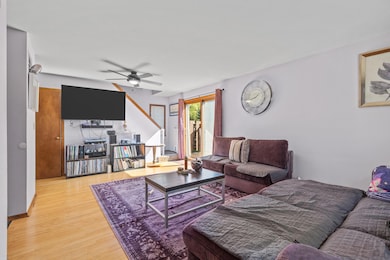 W144N4821 Stone Dr, Menomonee Falls, WI 53051 - photo 3