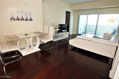 Sky Las Vegas unit 1907, Las Vegas, NV 89109 - photo 2