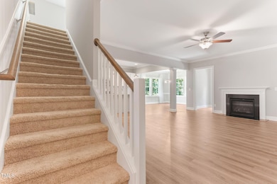 1-web-or-mls-452-cedar-pond-ct